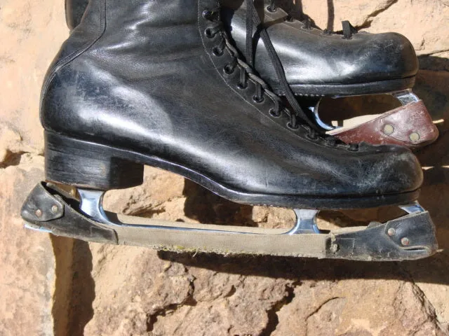Black Leather Mens Figure Skates