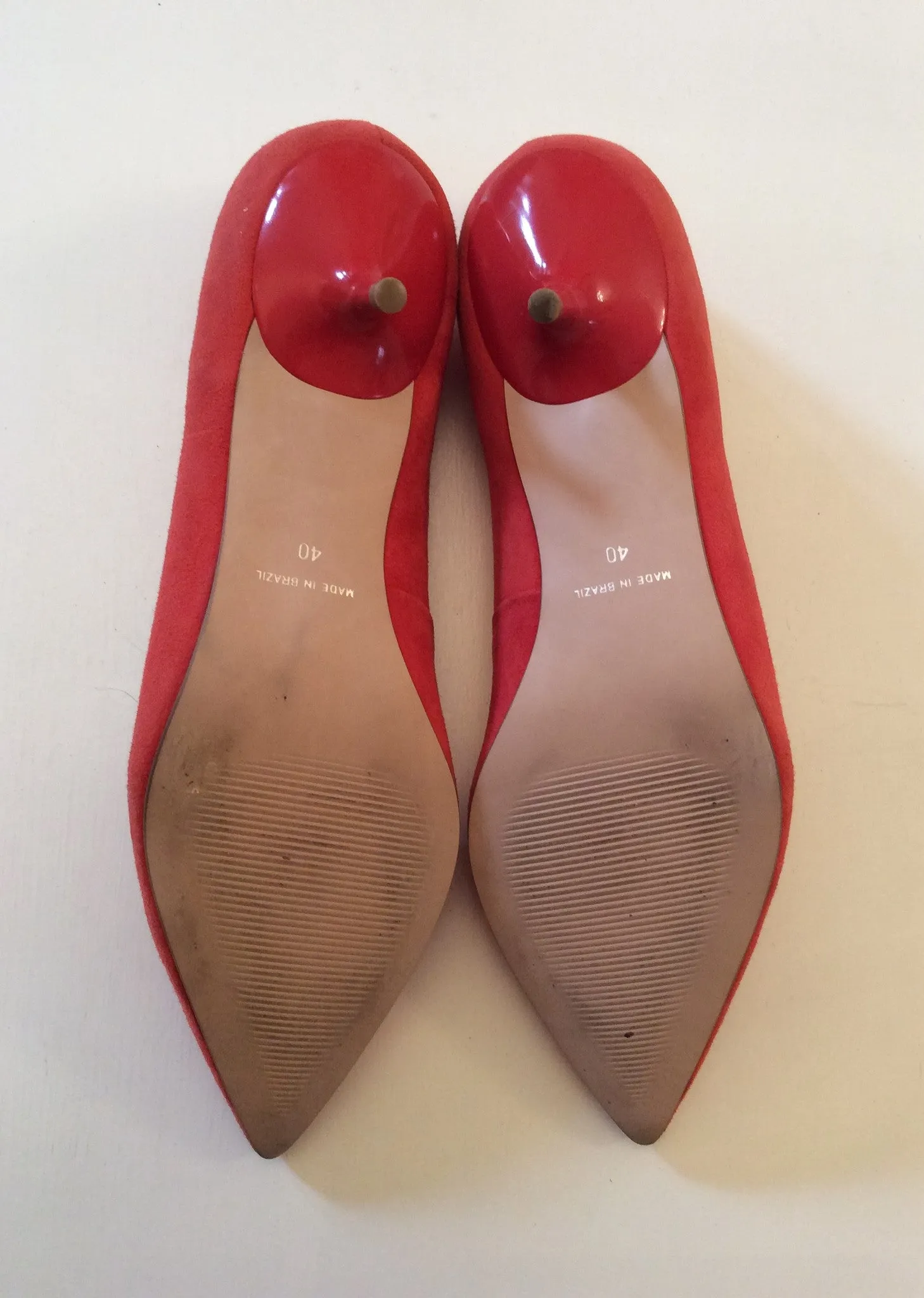 Brand New Carvela Coral Suede Kitten Heels Size 7/40
