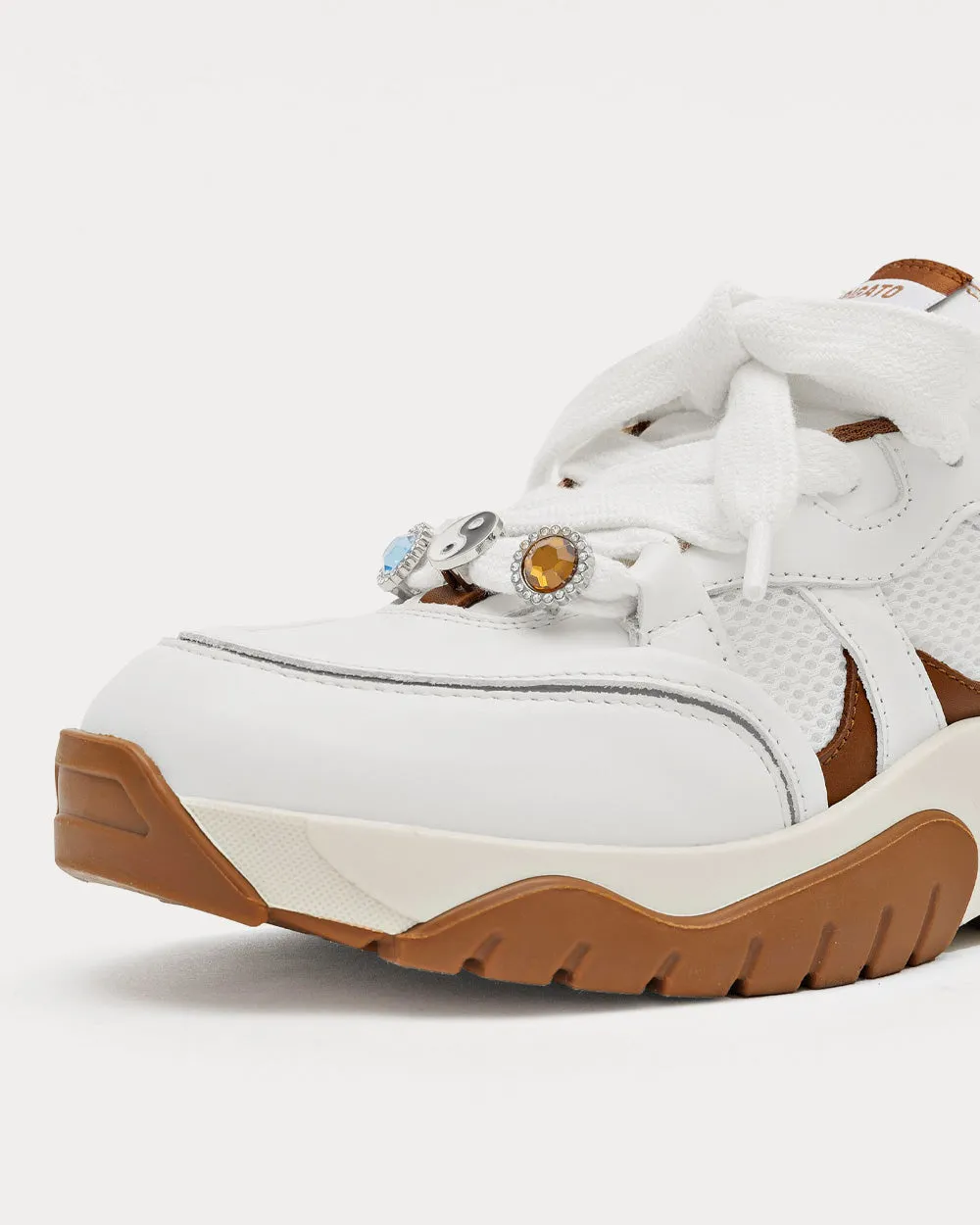 Catfish Lo White / Camel Low Top Sneakers