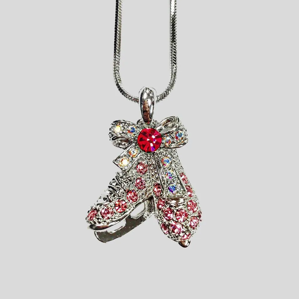 FIGURE SKATES PENDANT NECKLACE - #N055855E