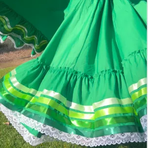 Hoja de Maiz Doble Vuelo Folklórico Practice Skirt – Bandera