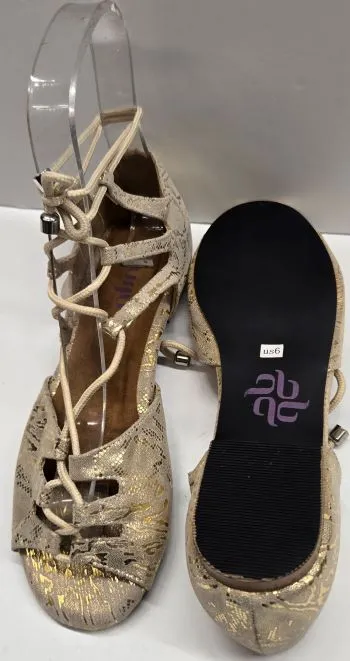Legato -- Women's Ballroom Flat Shoe -- Gold