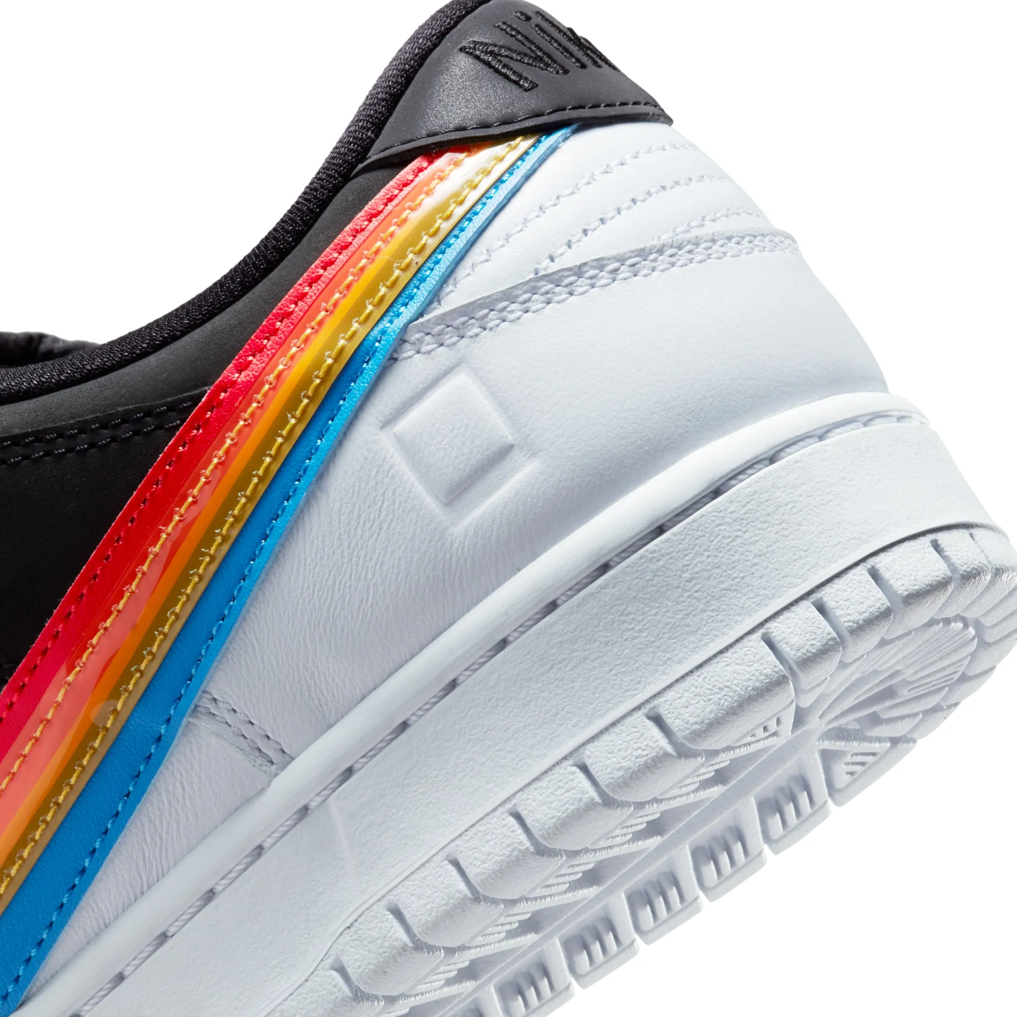 Nike SB x Polaroid Mens Dunk Low Pro Shoes