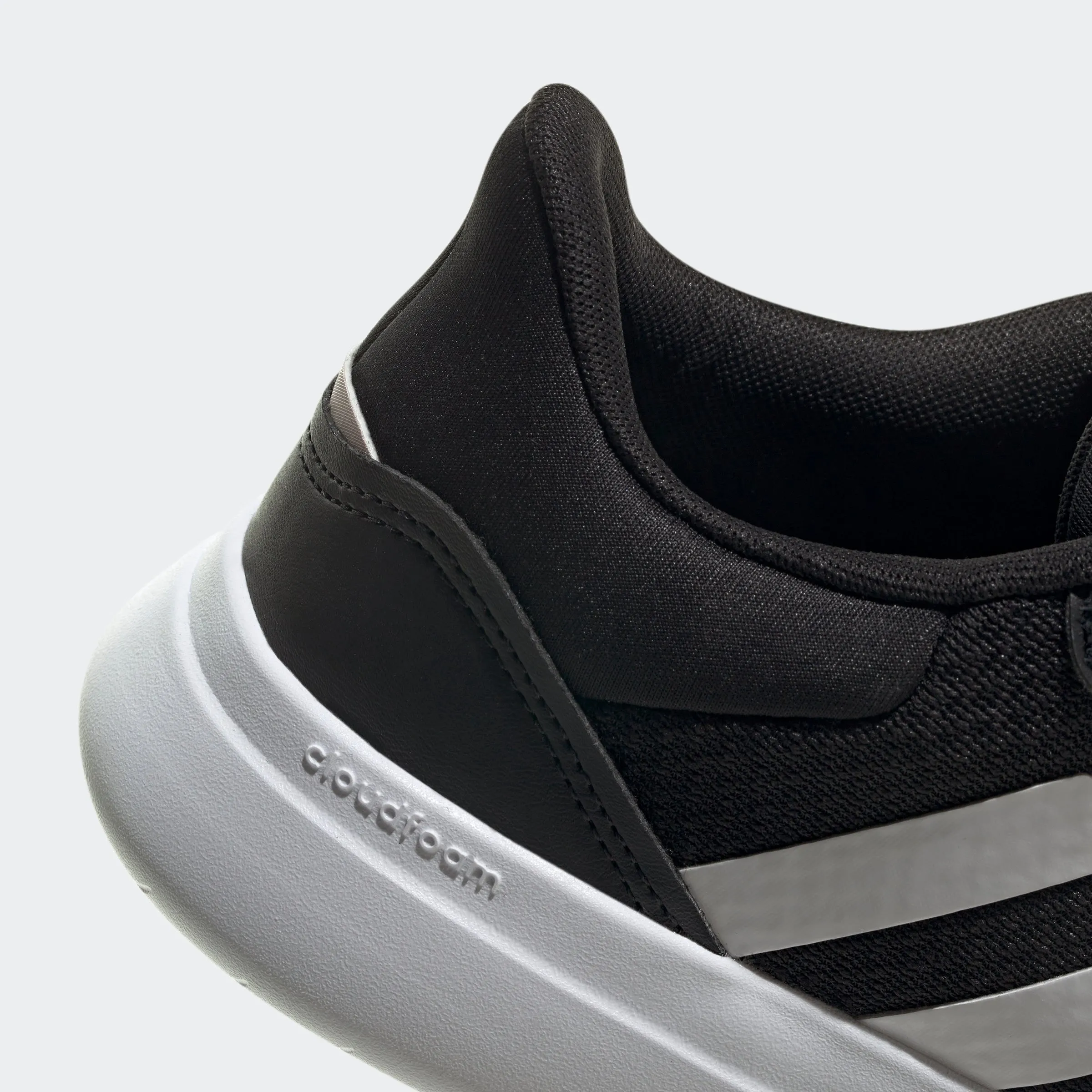 Qt Racer 3.0 Lifestyle Shoes
