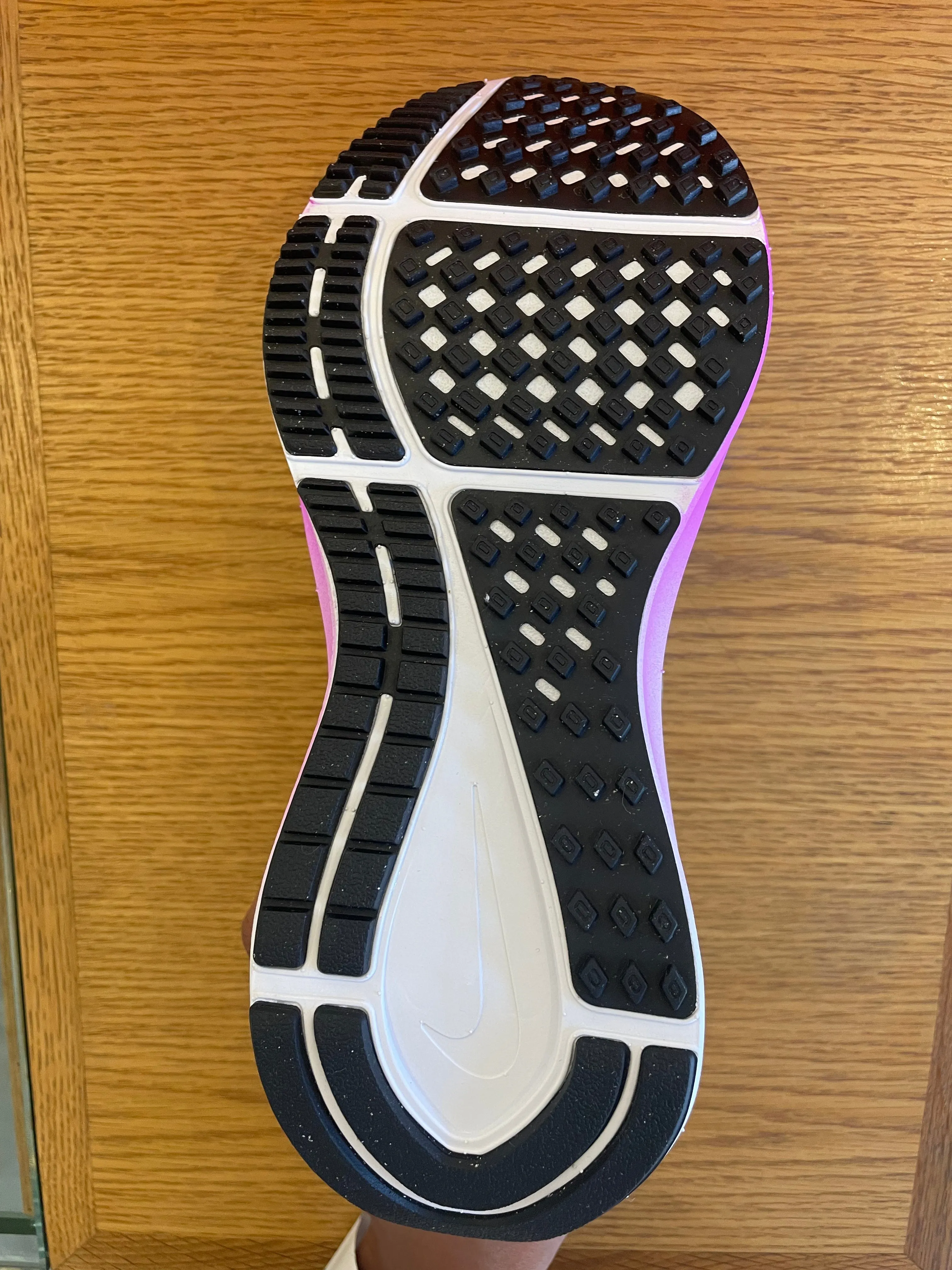 Women's Nike Structure 25