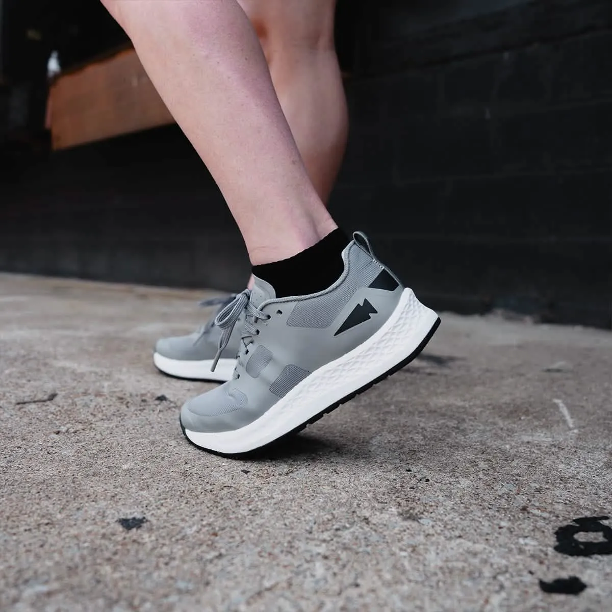 Women's Rough Runner - Speed Grey   White